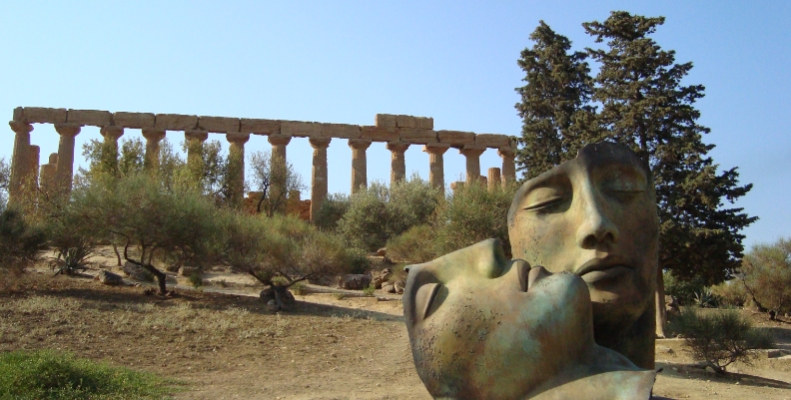 Sicily scuplture